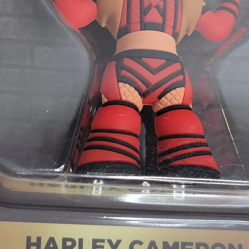 NEW Harley Cameron Micro Brawler Hangman Adam Page Bobble Brawler Mini AEW Crate